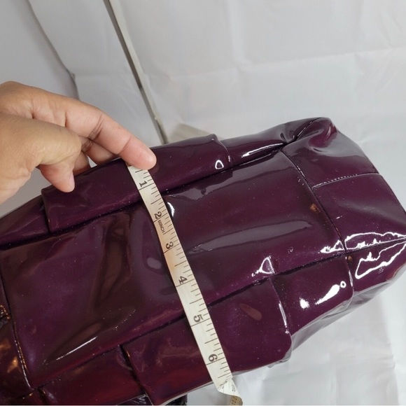 SOLD!!!  COACH Plum Patent Leather Maggie Madison Hobo Shoulder Bag #18760 - Picture 11 of 15